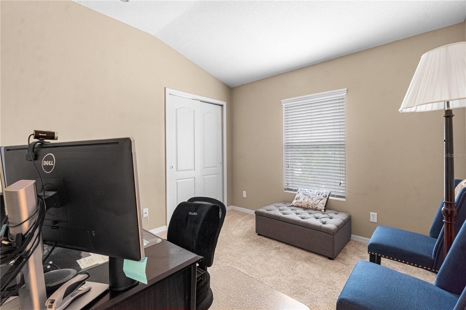 TUCKER OAKS - Residential