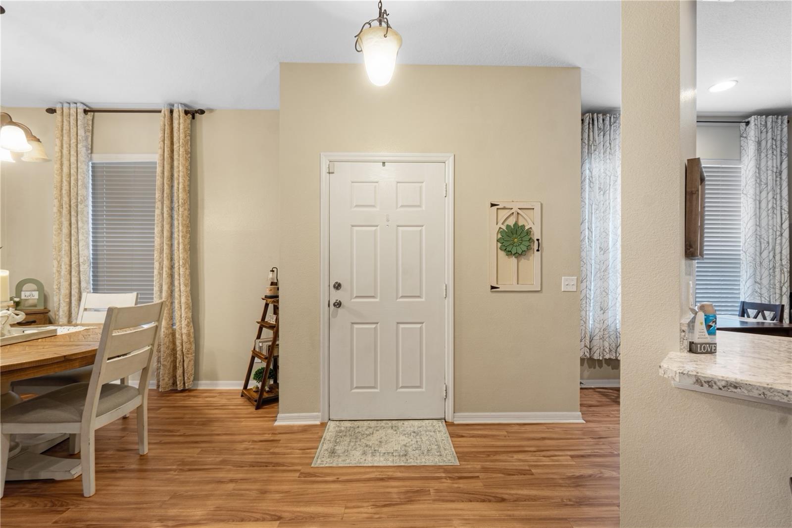 TUCKER OAKS - Residential