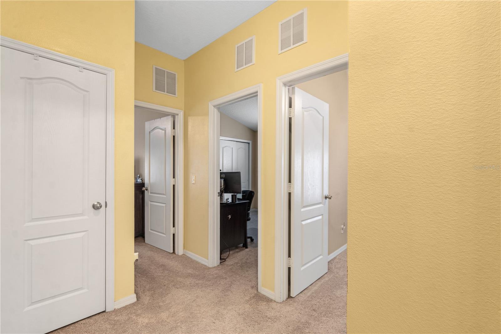 TUCKER OAKS - Residential