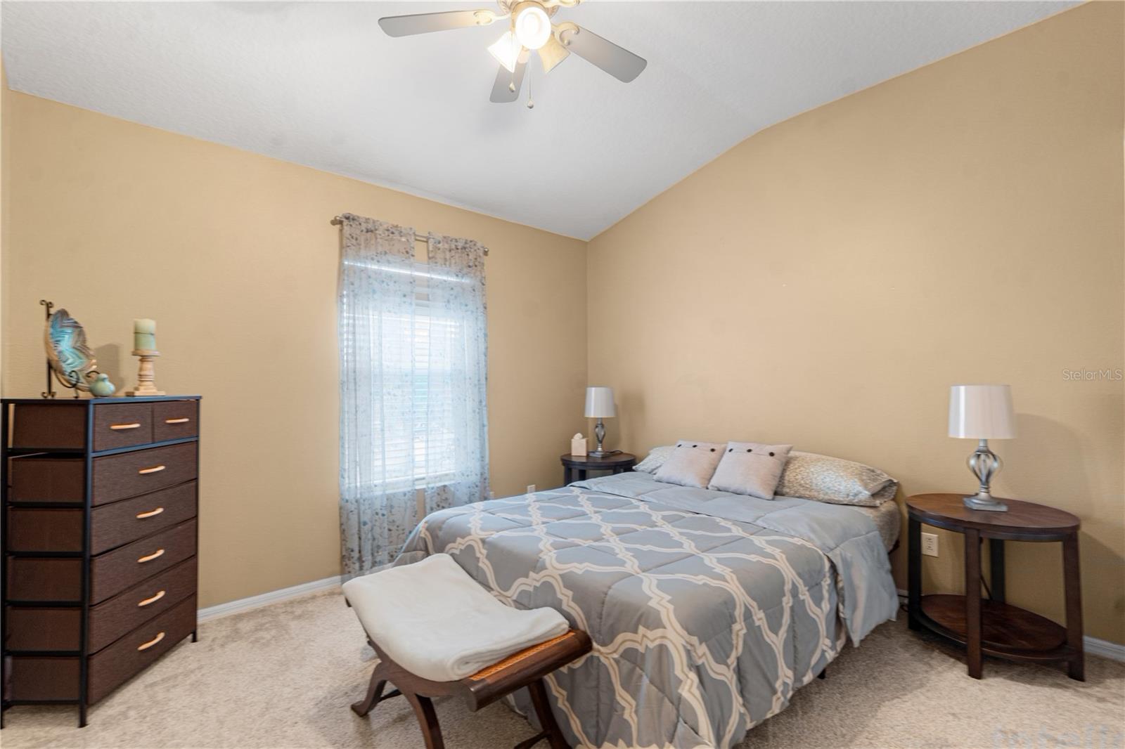 TUCKER OAKS - Residential