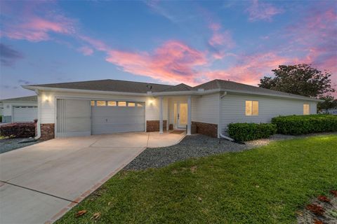 Photo of 8608 SE 141st Street Road, Summerfield, FL 34491 (MLS # G5110354)