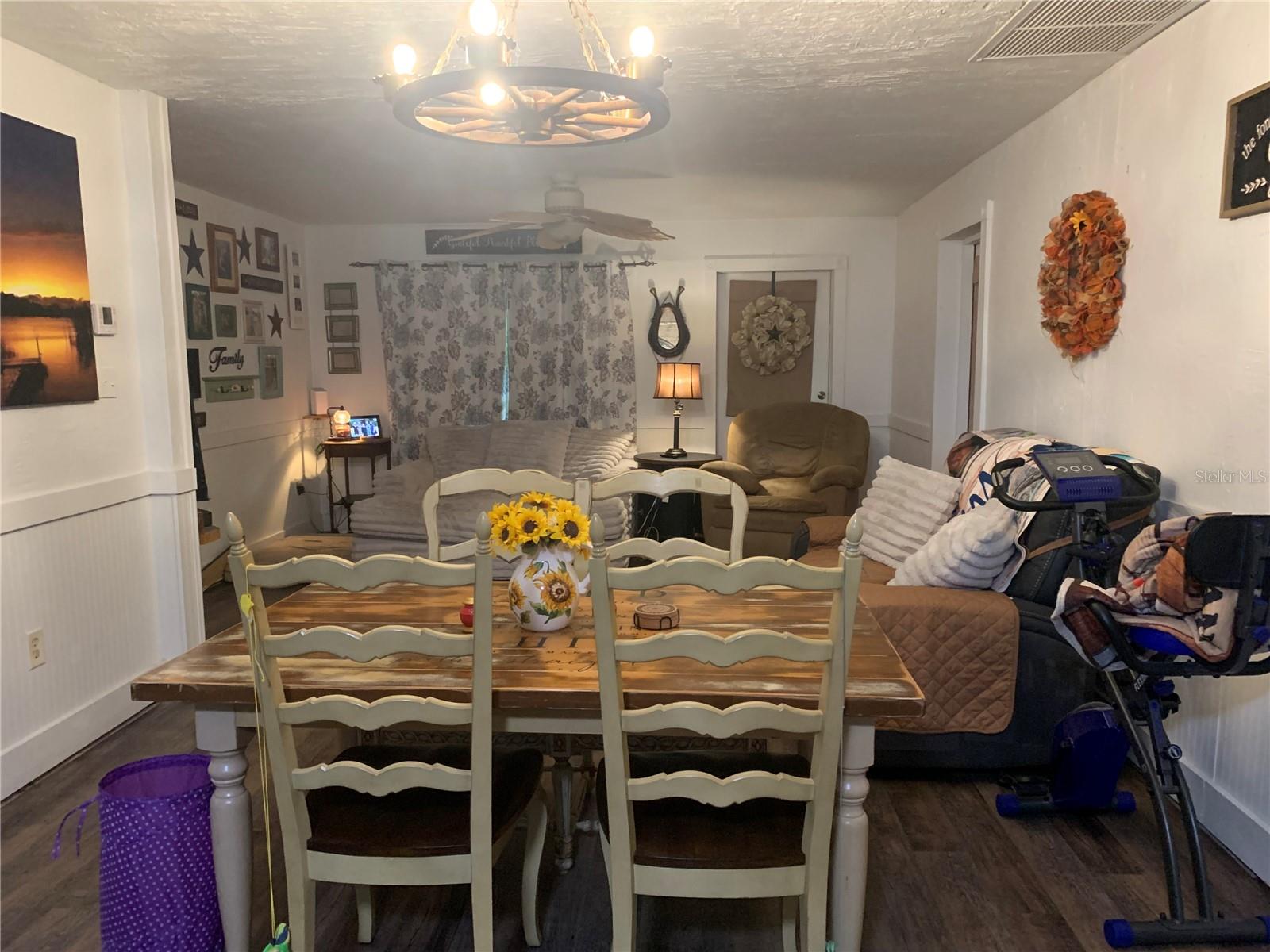 VILLA CITY - Residential