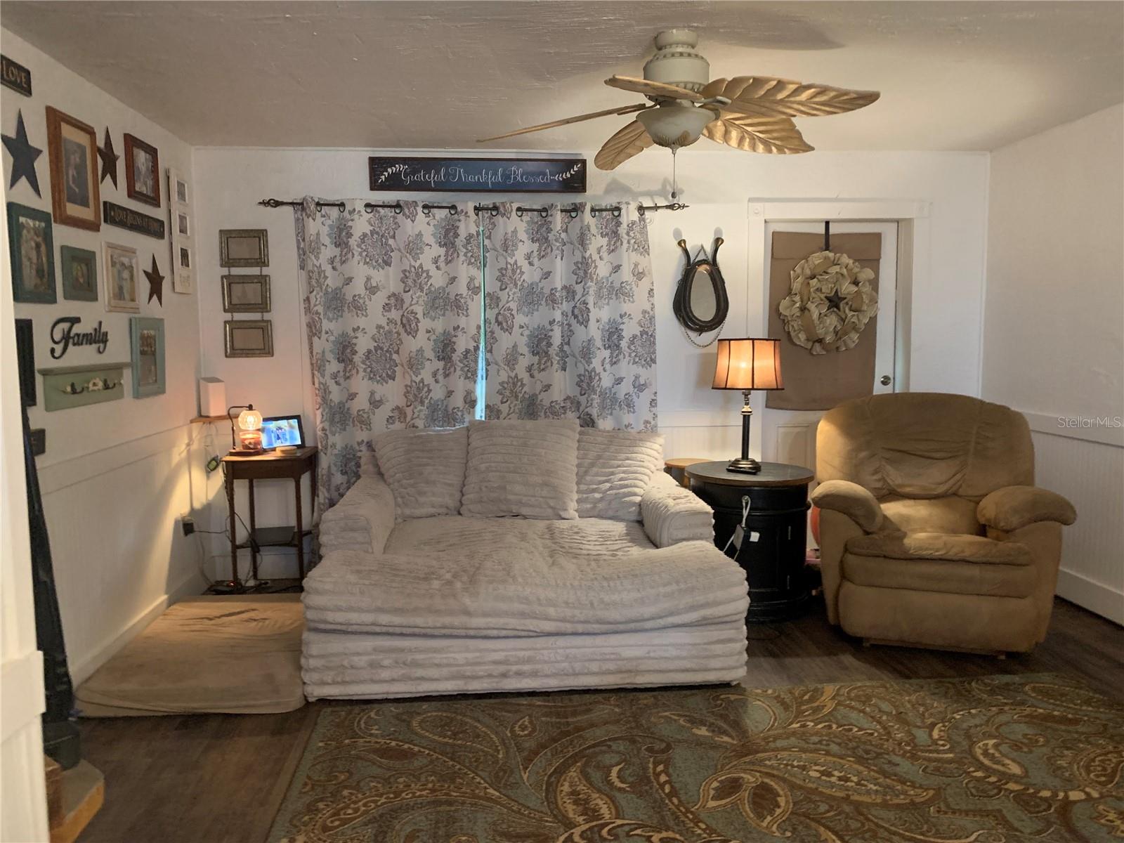 VILLA CITY - Residential