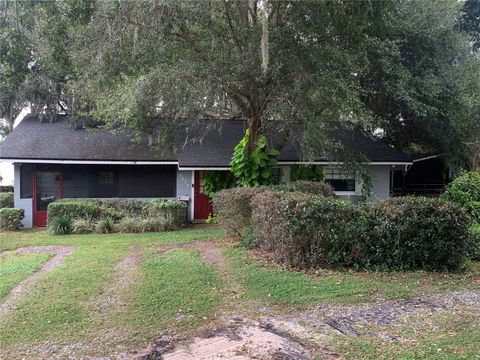 Photo of 6639 Lake Emma Road, Groveland, FL 34736 (MLS # G5103228)