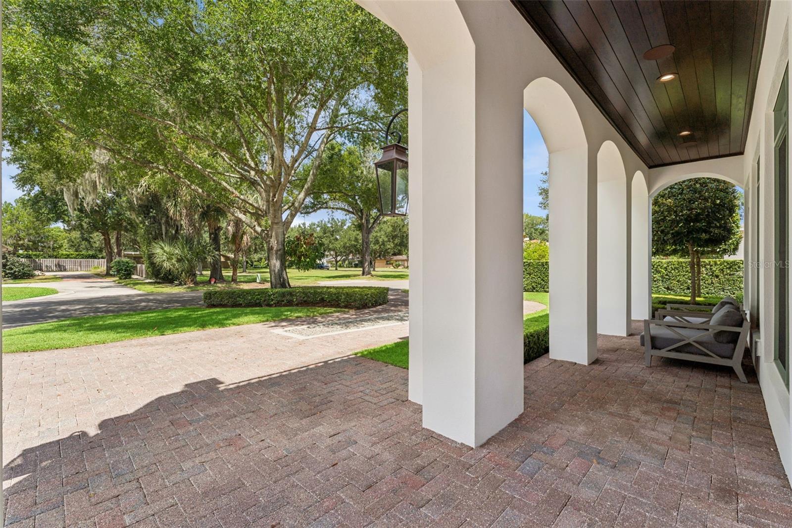276 DETMAR DRIVE