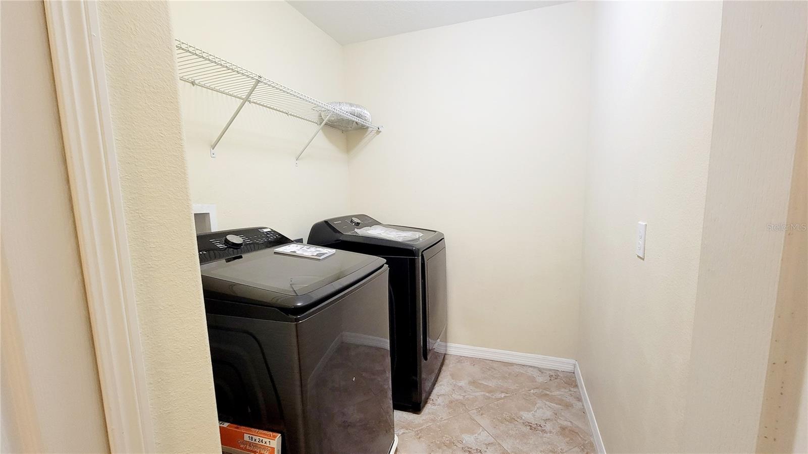 THOUSAND OAKS EAST A-C PH 05 - Residential