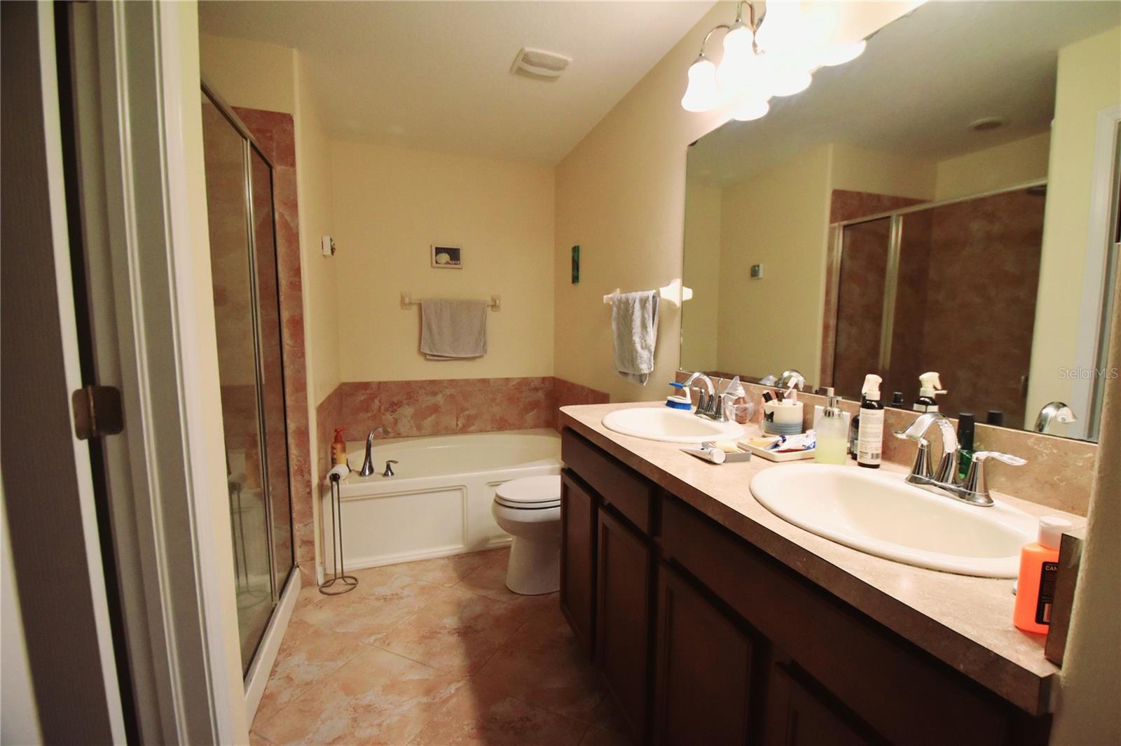 THOUSAND OAKS EAST A-C PH 05 - Residential