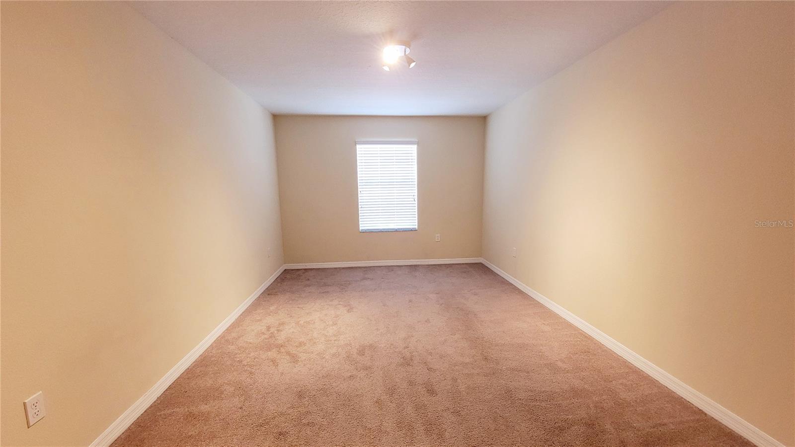 THOUSAND OAKS EAST A-C PH 05 - Residential