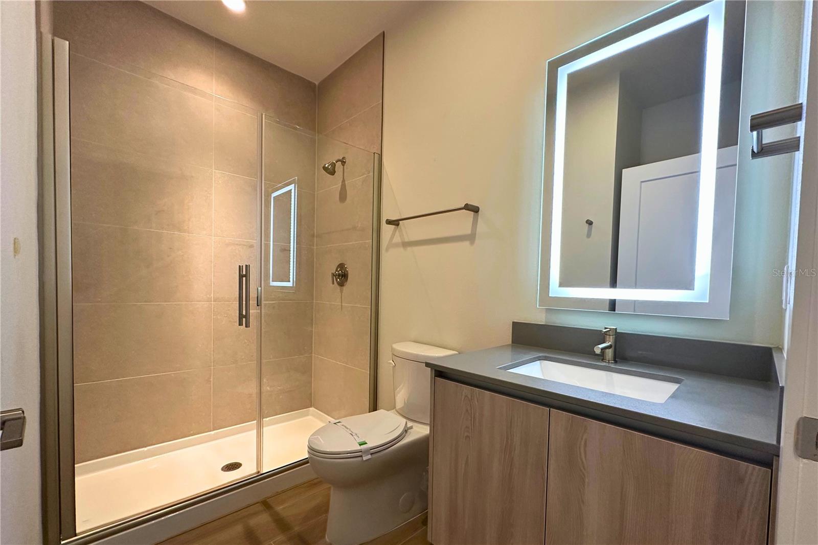 HIDDEN FOREST AT SILVER CREEK - Residential