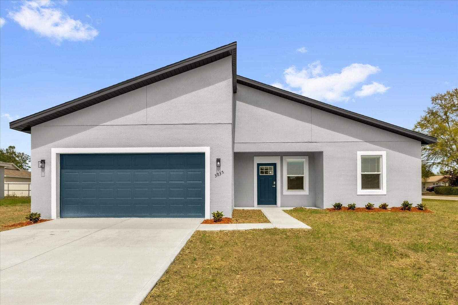 MOVE-IN IMMEDIATELY! BRAND NEW! BLINDS INSTALLED! STAINLES STEEL APPLIANCES. Spacious bedrooms with two walk-in closets in the master bedroom. The modern kitchen features an oversized island, and granite countertops. The open layout with luxury vinyl flooring makes the home feel bright and welcoming. The property is located close to stores, supermarkets and schools.