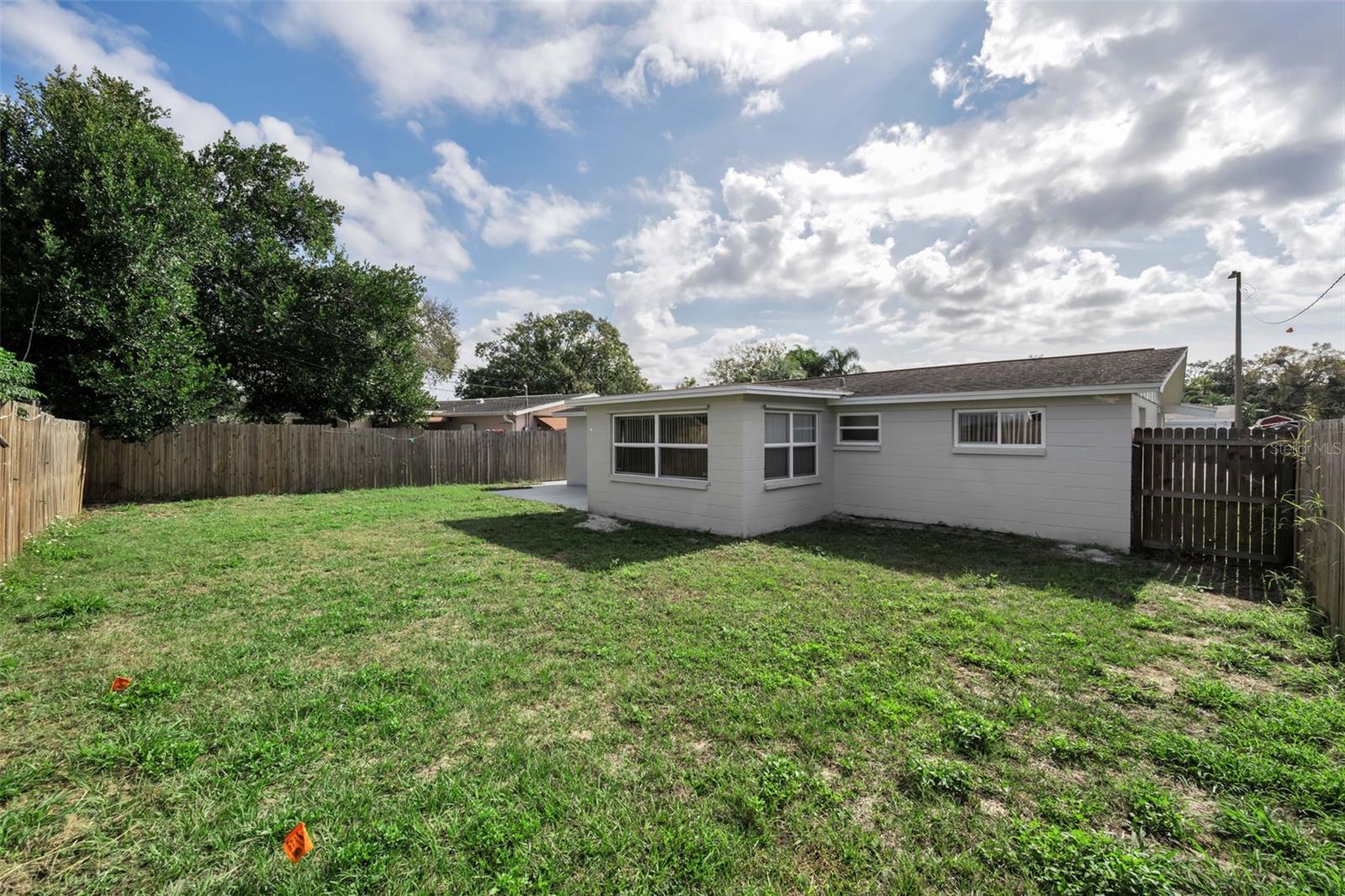 SPRING LAKE ESTATES - Residential