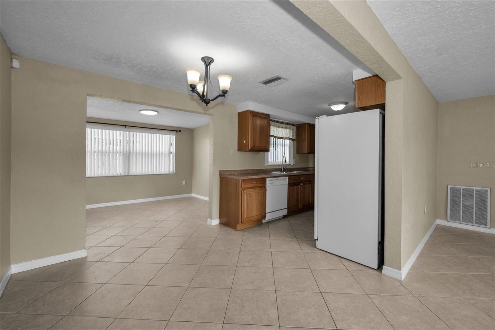 SPRING LAKE ESTATES - Residential