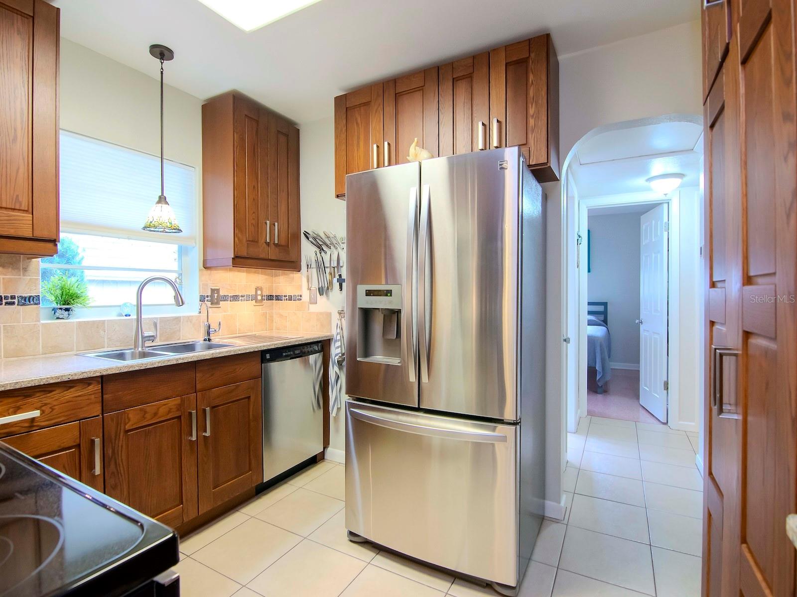 DOUGLAS MANOR SUB - Residential