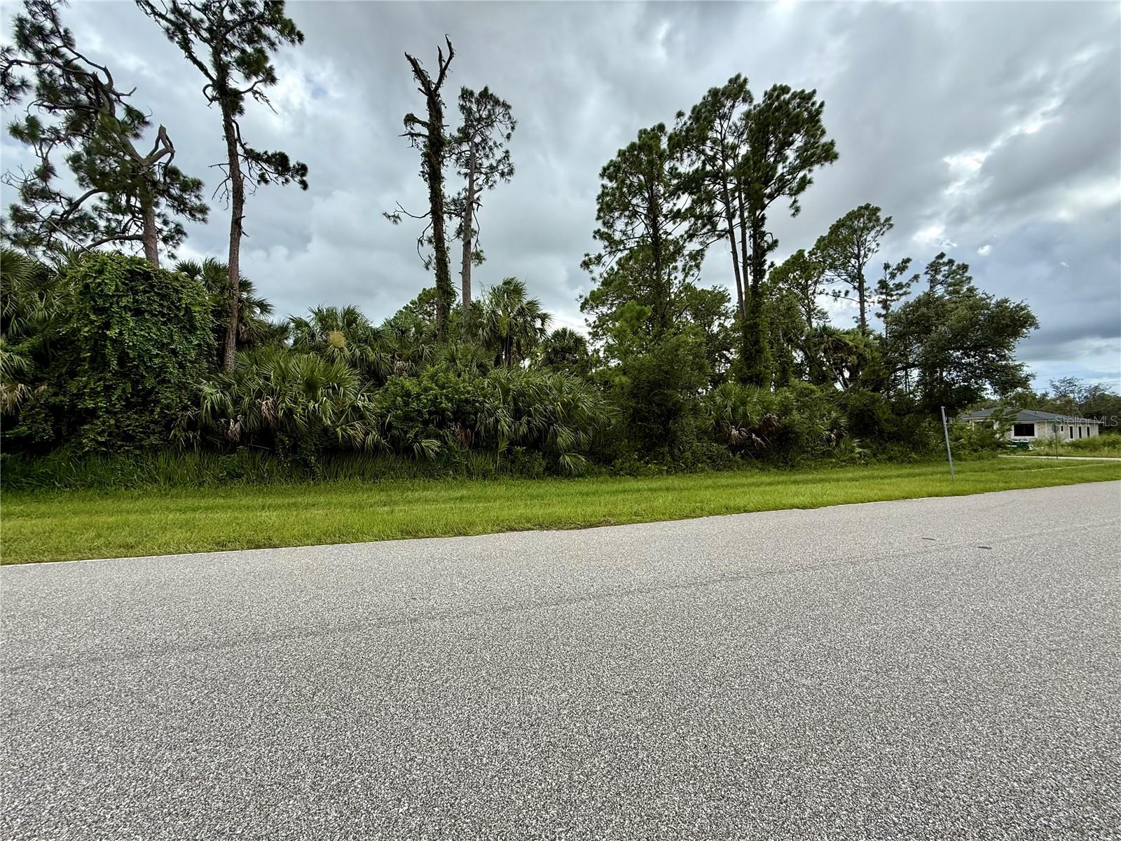 PORT CHARLOTTE SUB 34 - Land