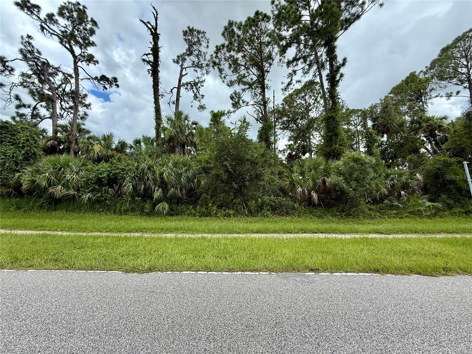 PORT CHARLOTTE SUB 34 - Land