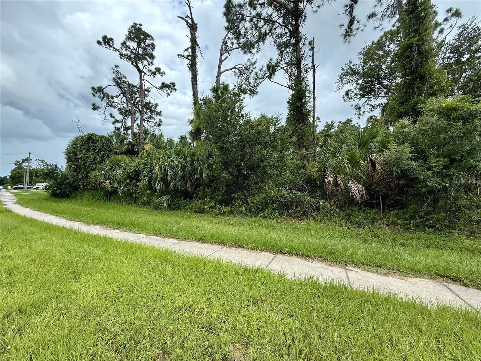 PORT CHARLOTTE SUB 34 - Land