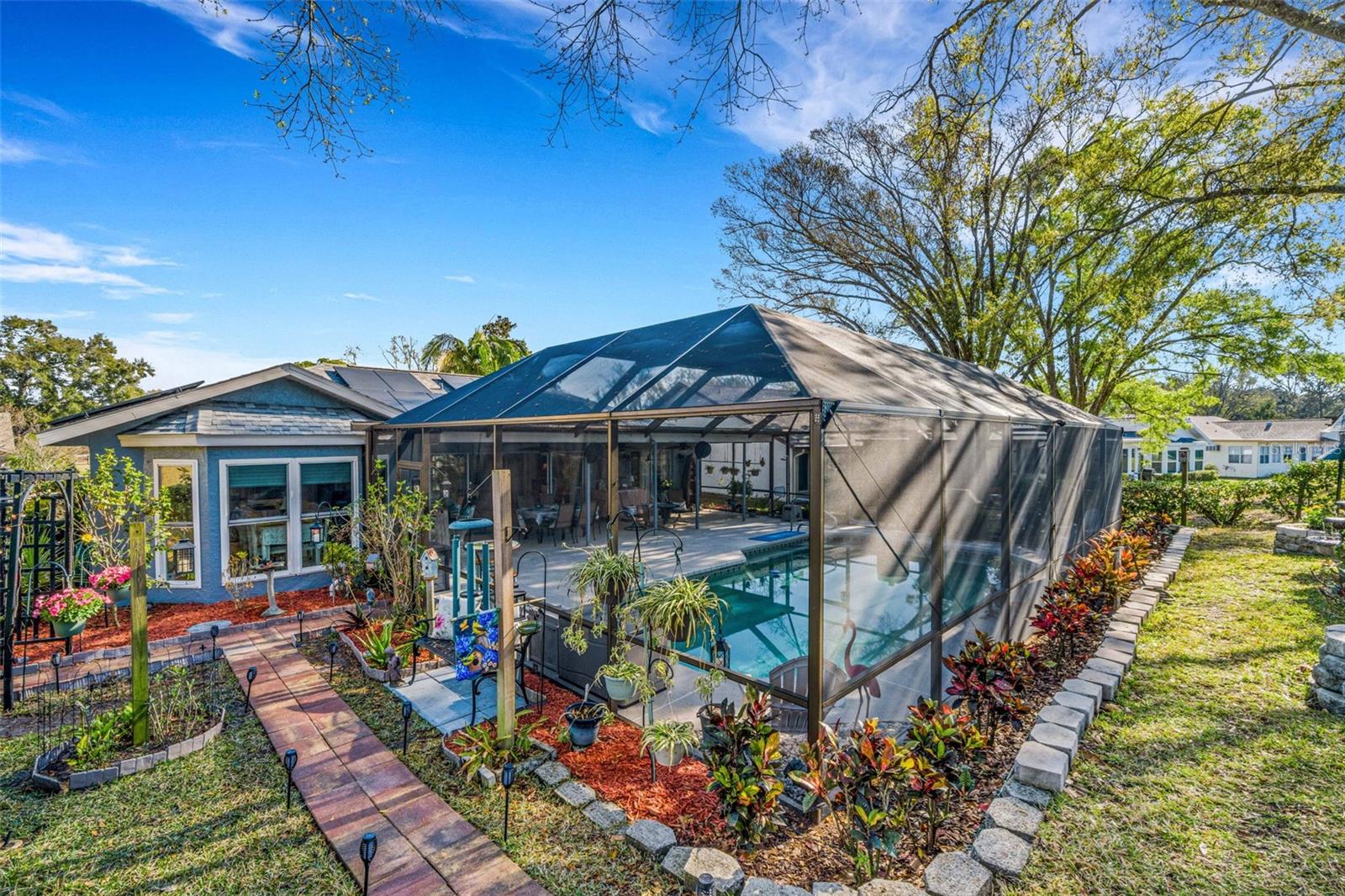 HIGHLAND LAKES UNIT TWENTY EIGHT - Residential