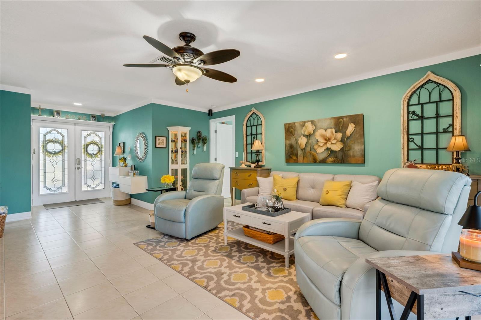 HIGHLAND LAKES UNIT TWENTY EIGHT - Residential