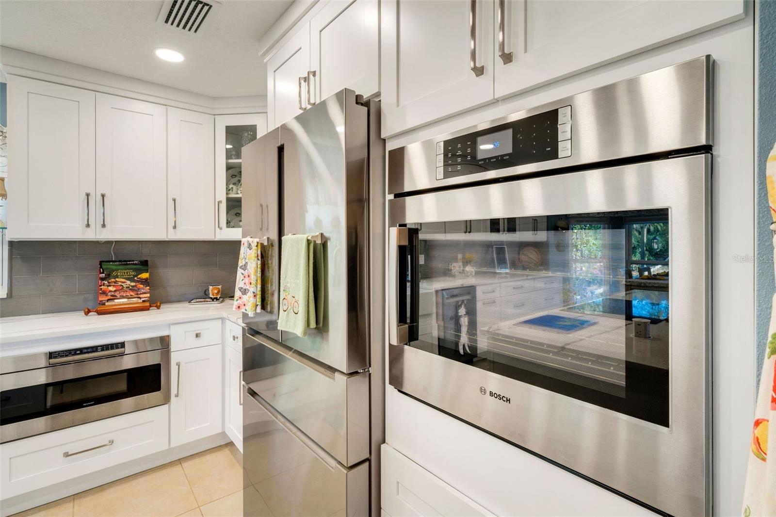 HIGHLAND LAKES UNIT TWENTY EIGHT - Residential