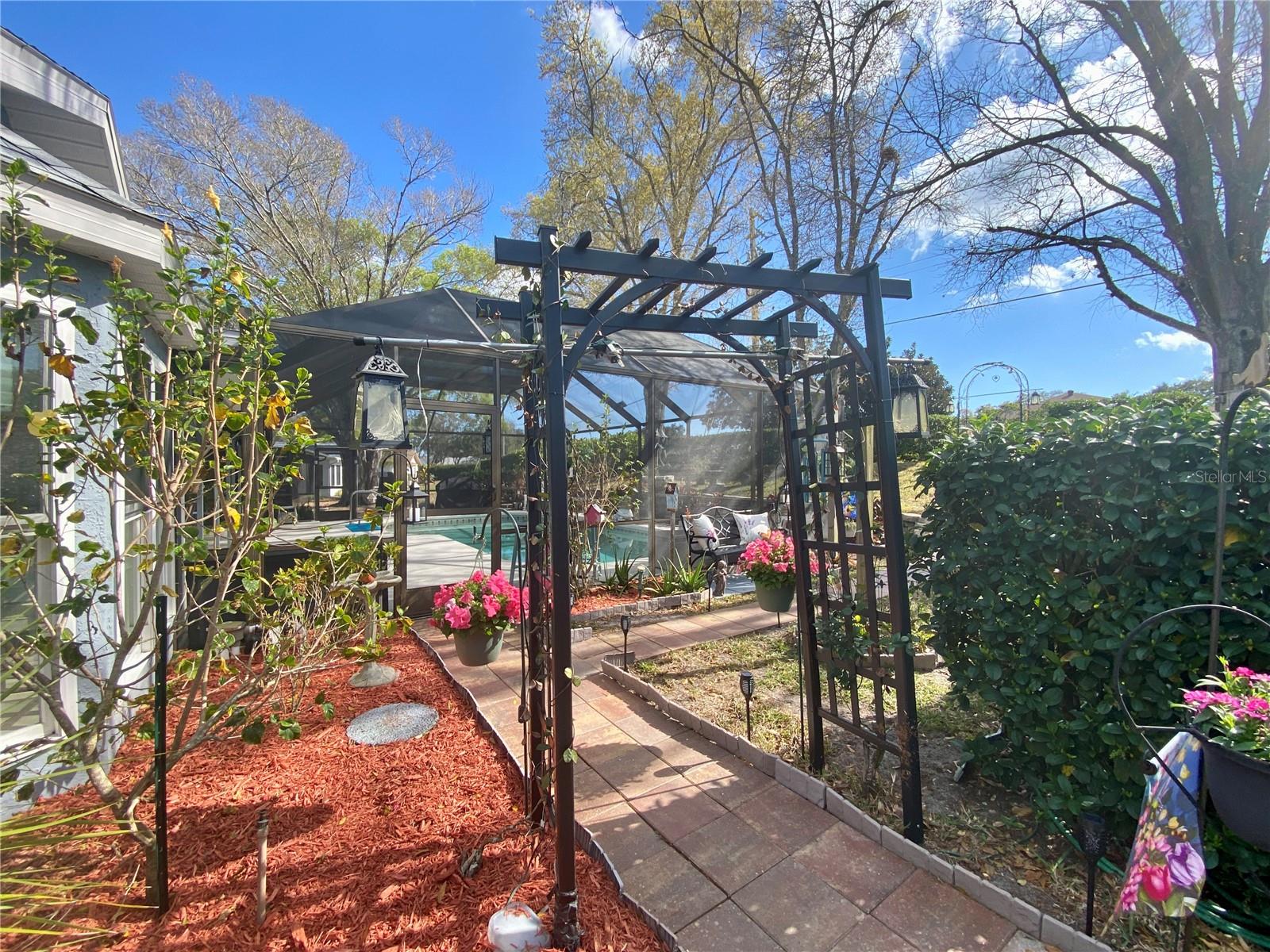 HIGHLAND LAKES UNIT TWENTY EIGHT - Residential