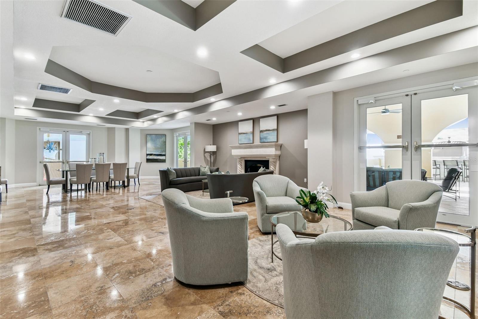 VINOY PLACE CONDO - Residential