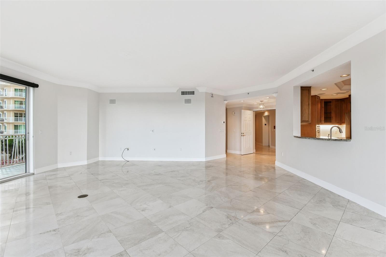 VINOY PLACE CONDO - Residential