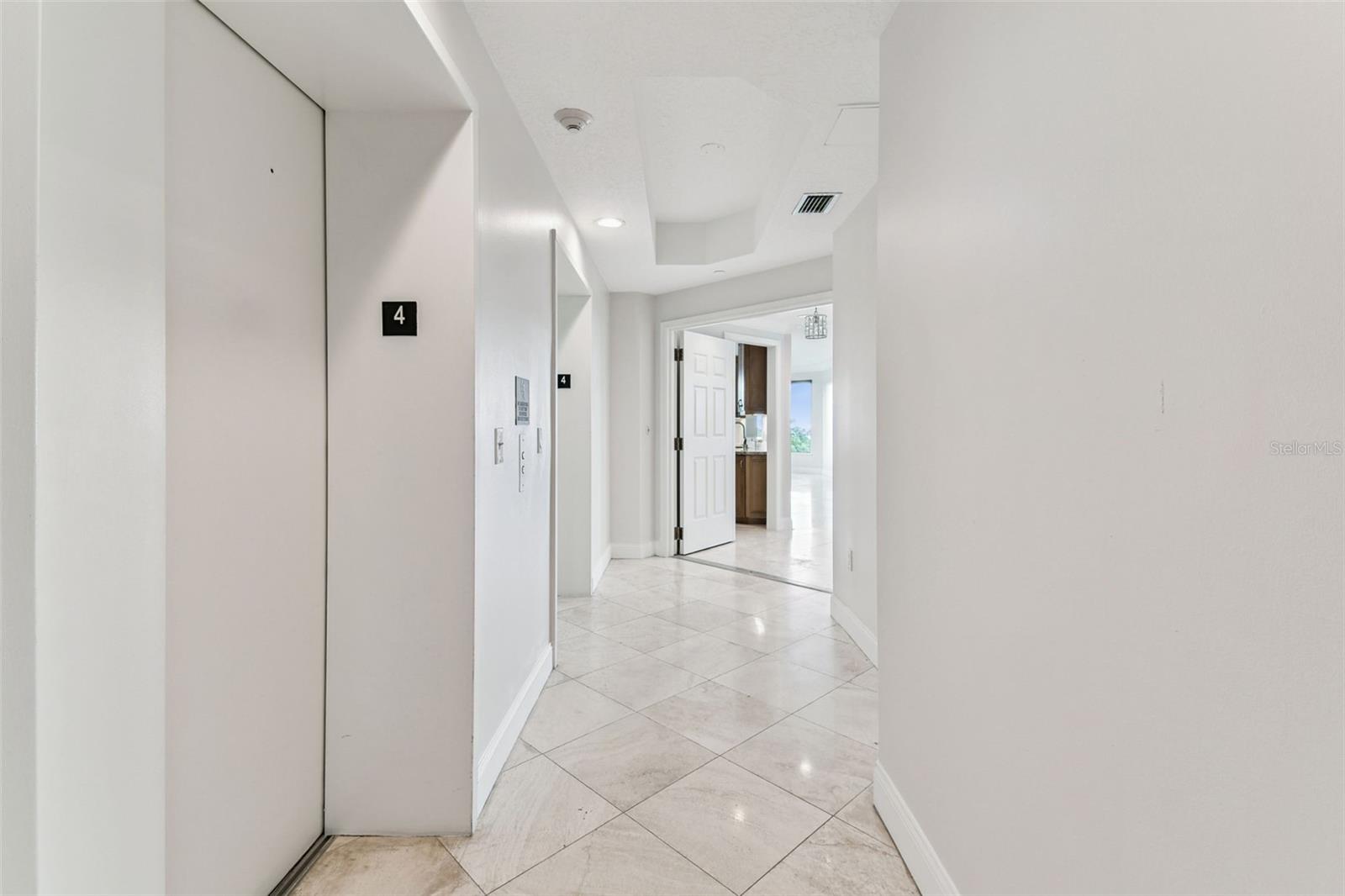 VINOY PLACE CONDO - Residential