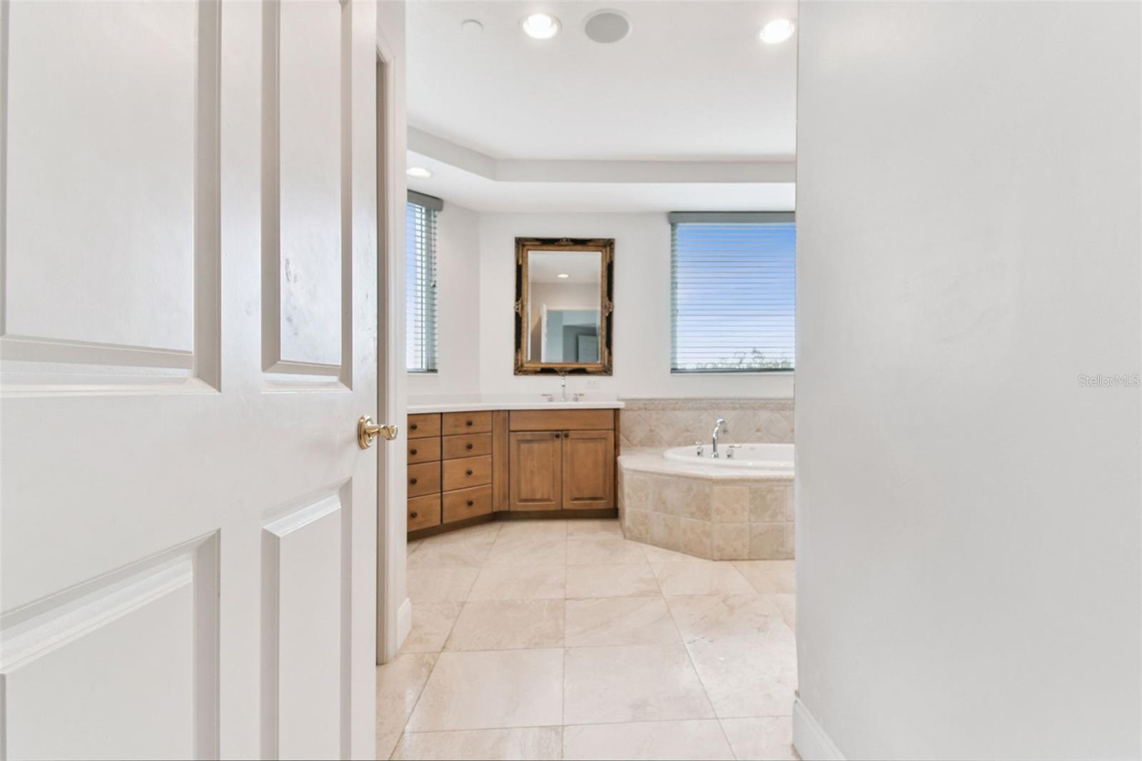 VINOY PLACE CONDO - Residential