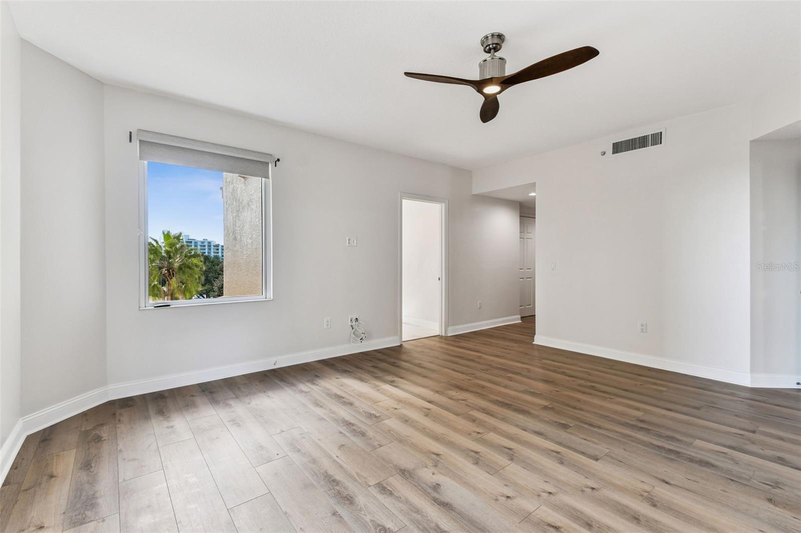 VINOY PLACE CONDO - Residential