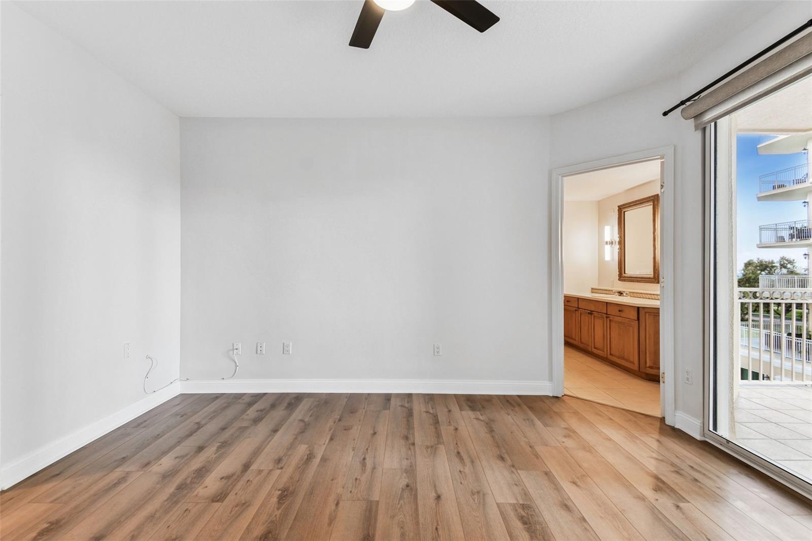 VINOY PLACE CONDO - Residential