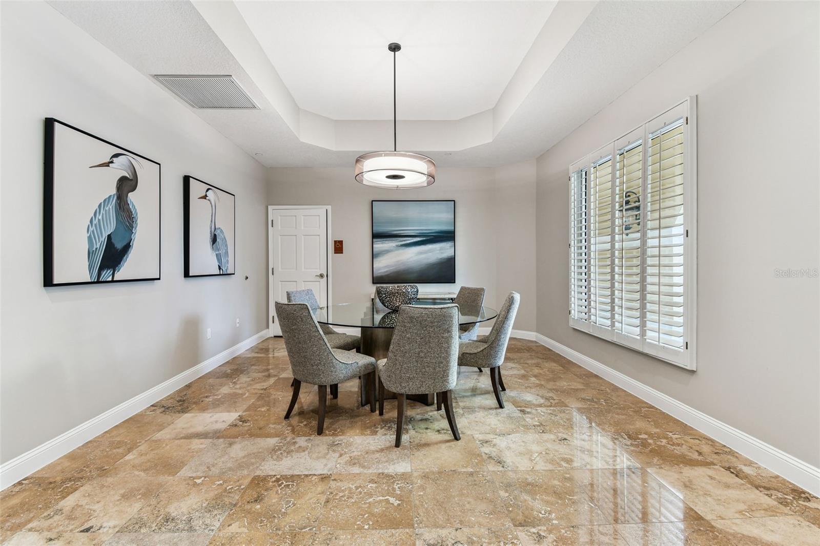 VINOY PLACE CONDO - Residential