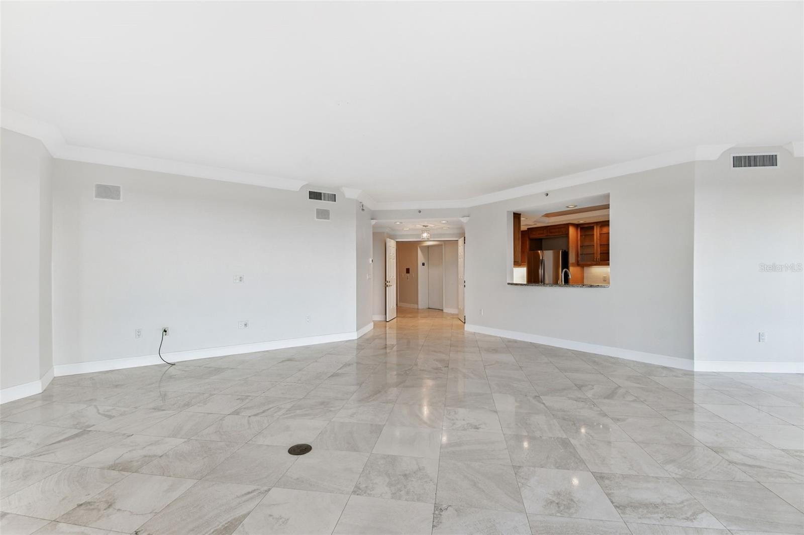 VINOY PLACE CONDO - Residential