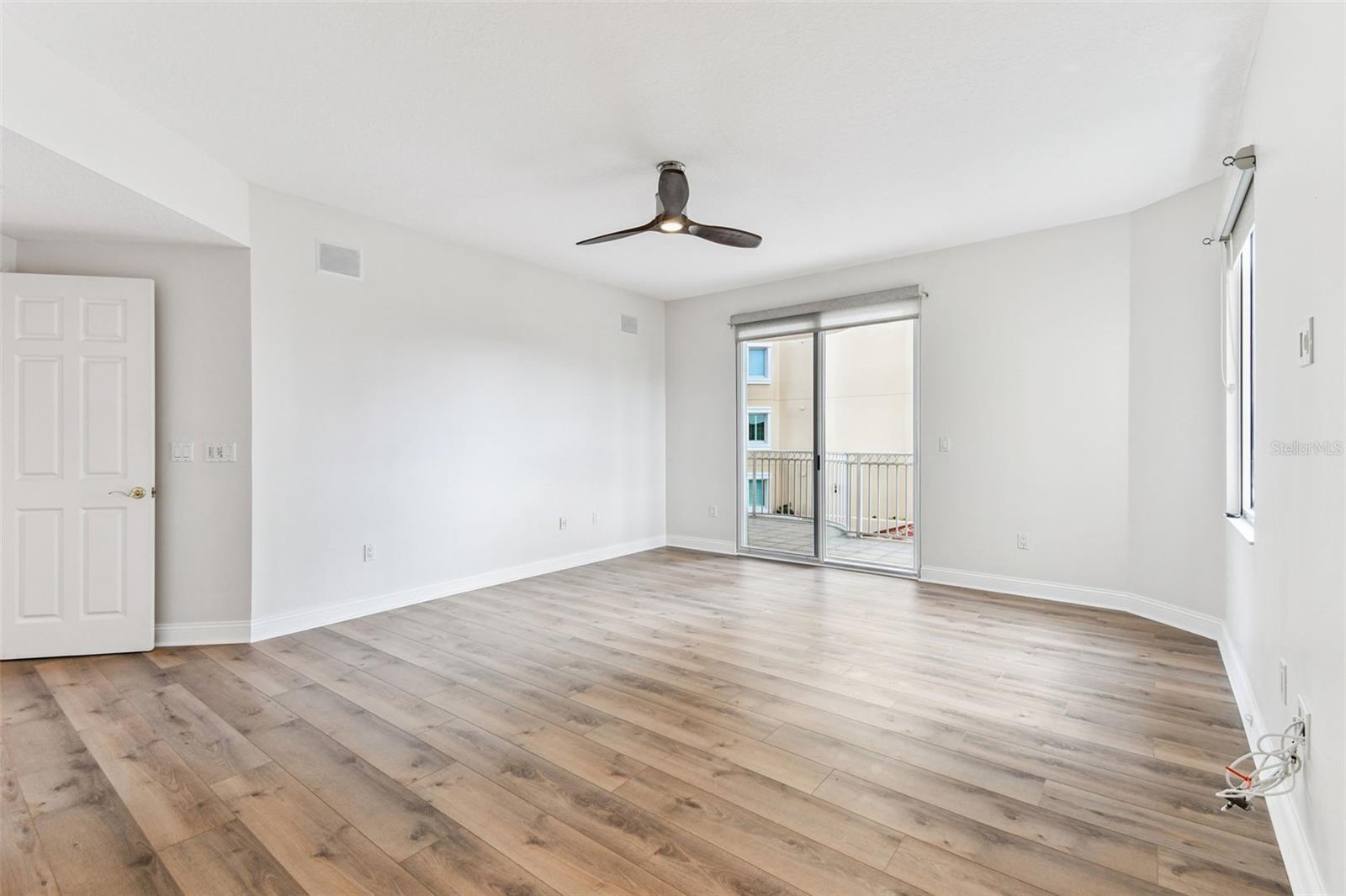 VINOY PLACE CONDO - Residential