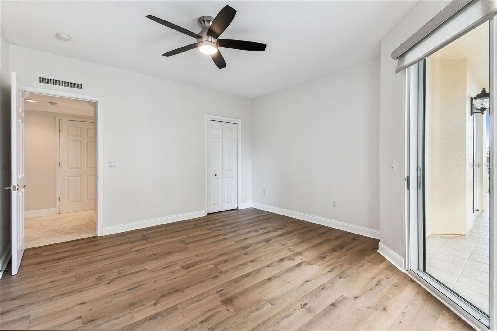 VINOY PLACE CONDO - Residential