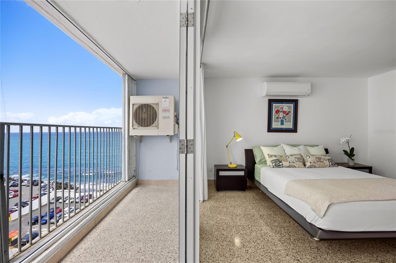 CONDOMINIO ASHFORD 890 - Residential