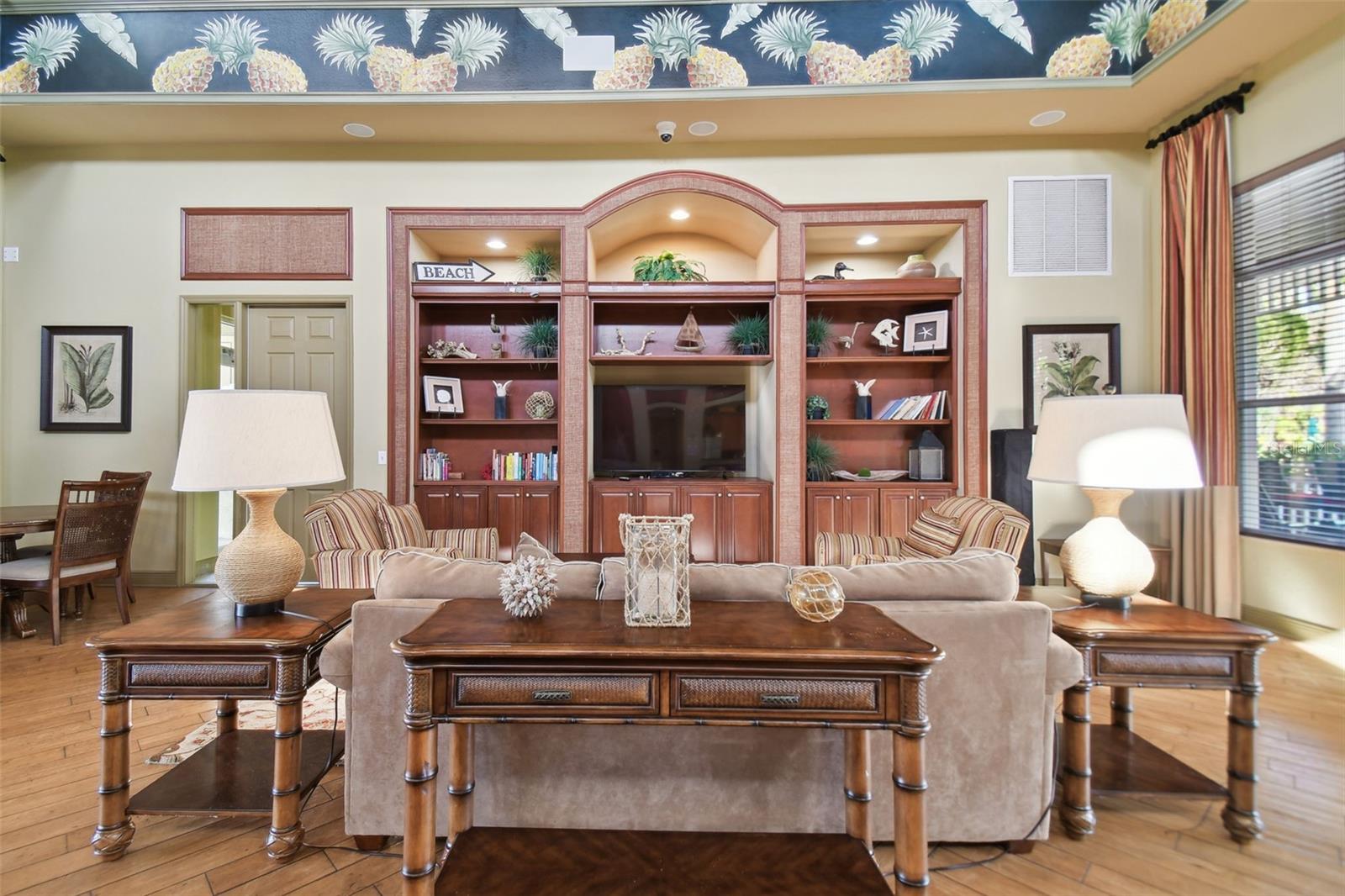 LIVE OAK PRESERVE 2C VILLAGES - Residential