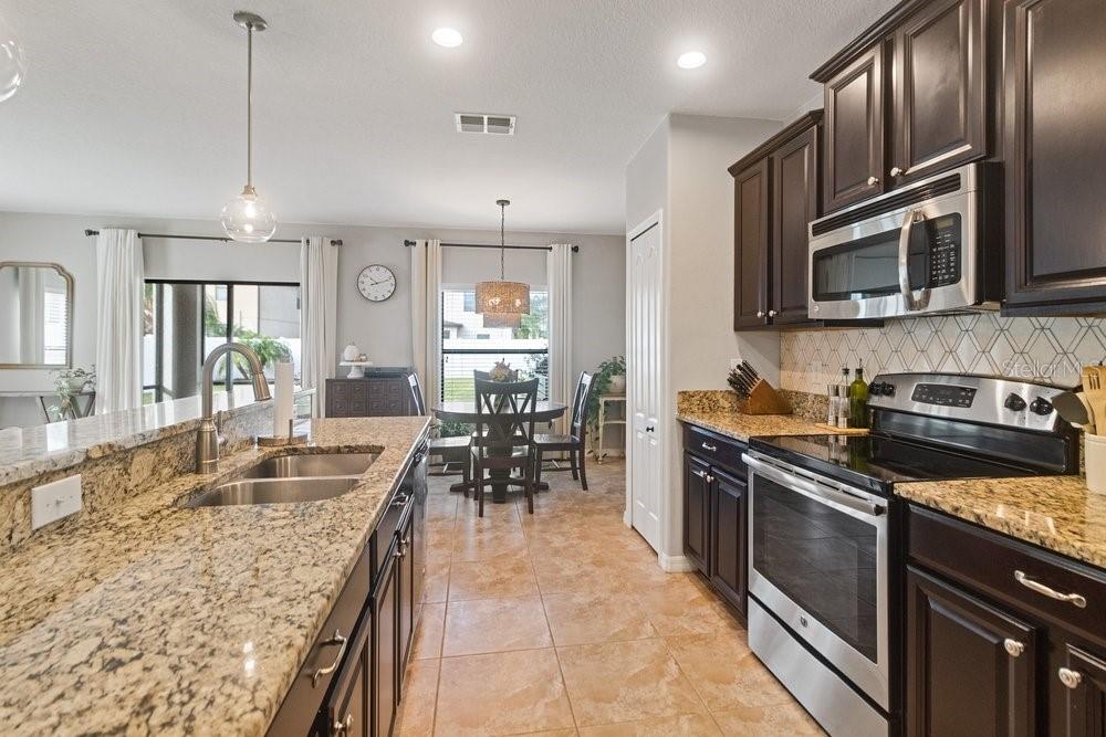 LIVE OAK PRESERVE 2C VILLAGES - Residential