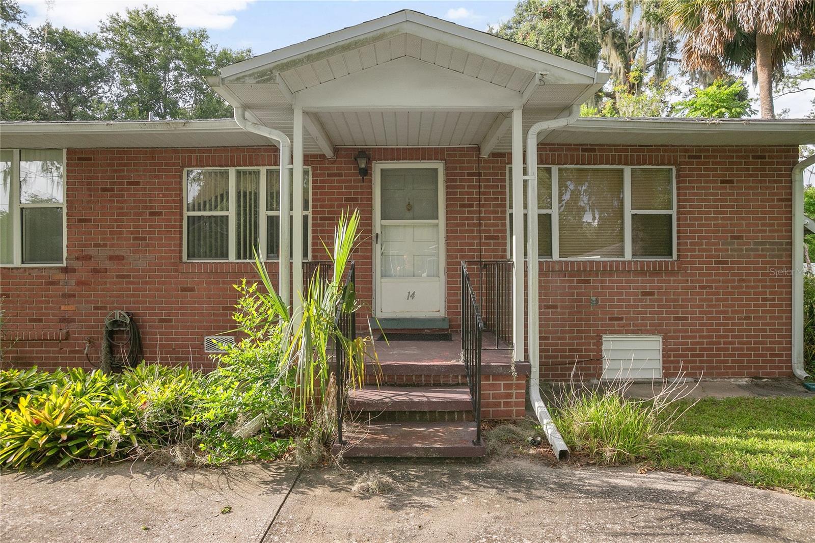 14 VOLUSIA DRIVE