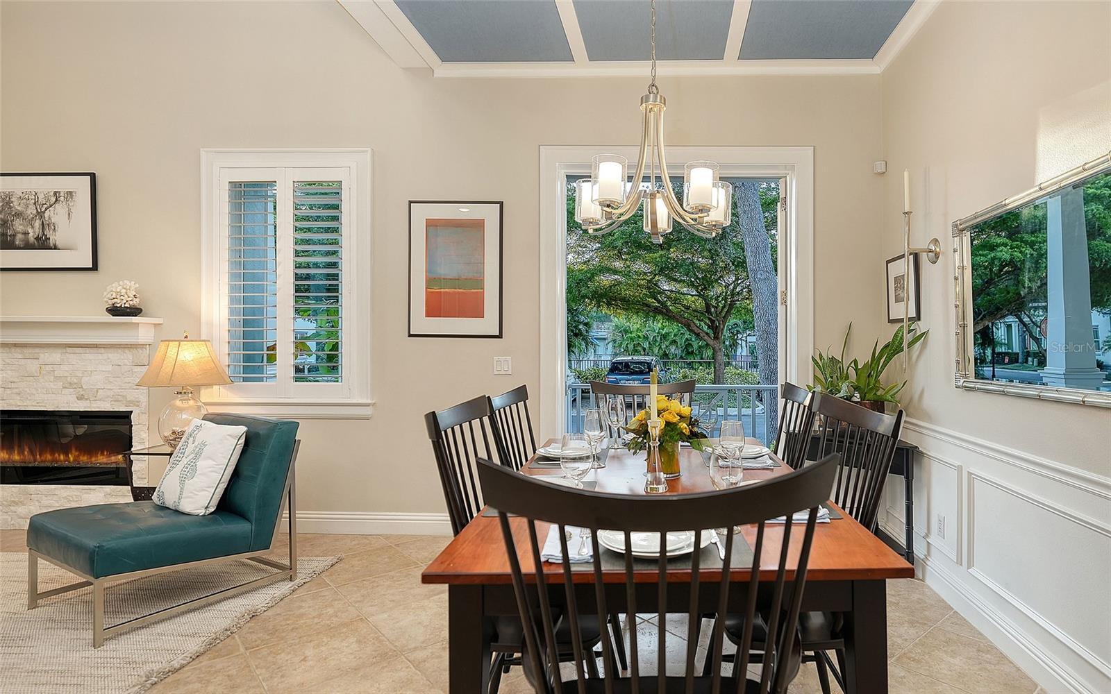 GRANADA PARK - Residential