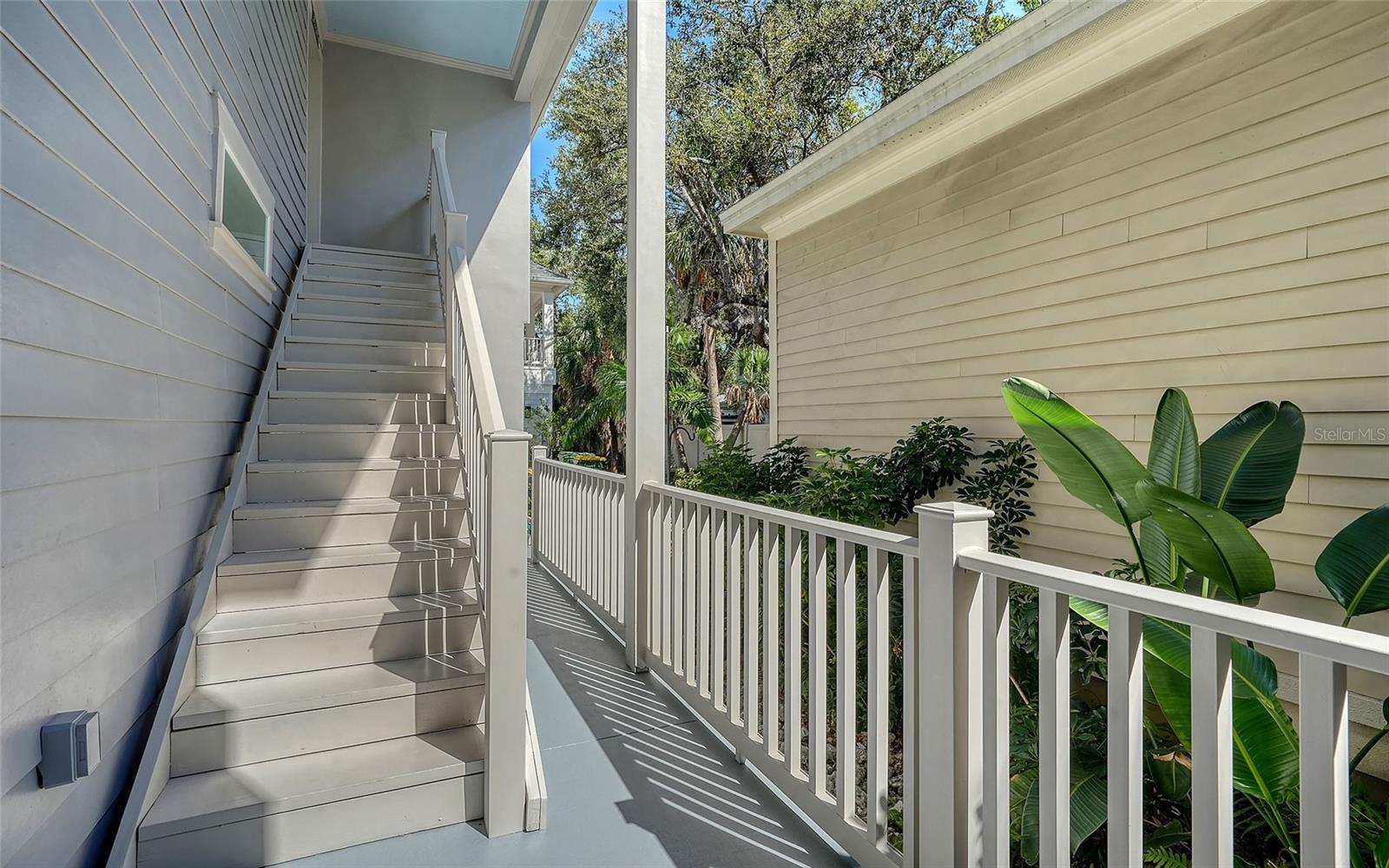 GRANADA PARK - Residential