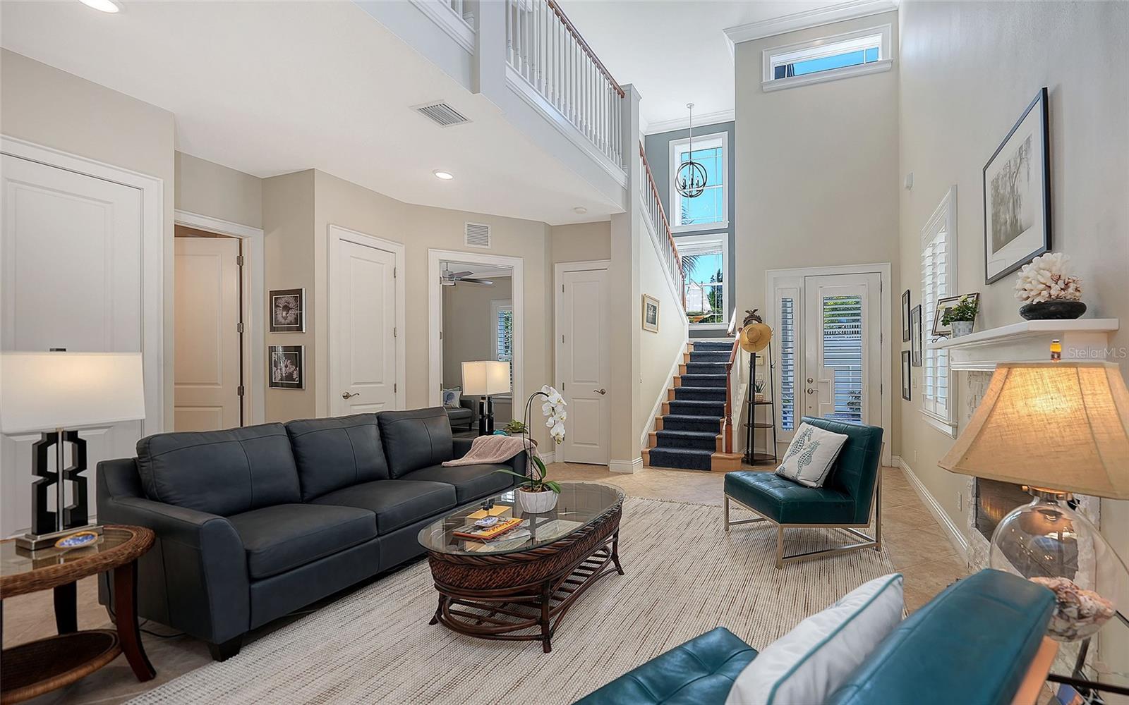 GRANADA PARK - Residential