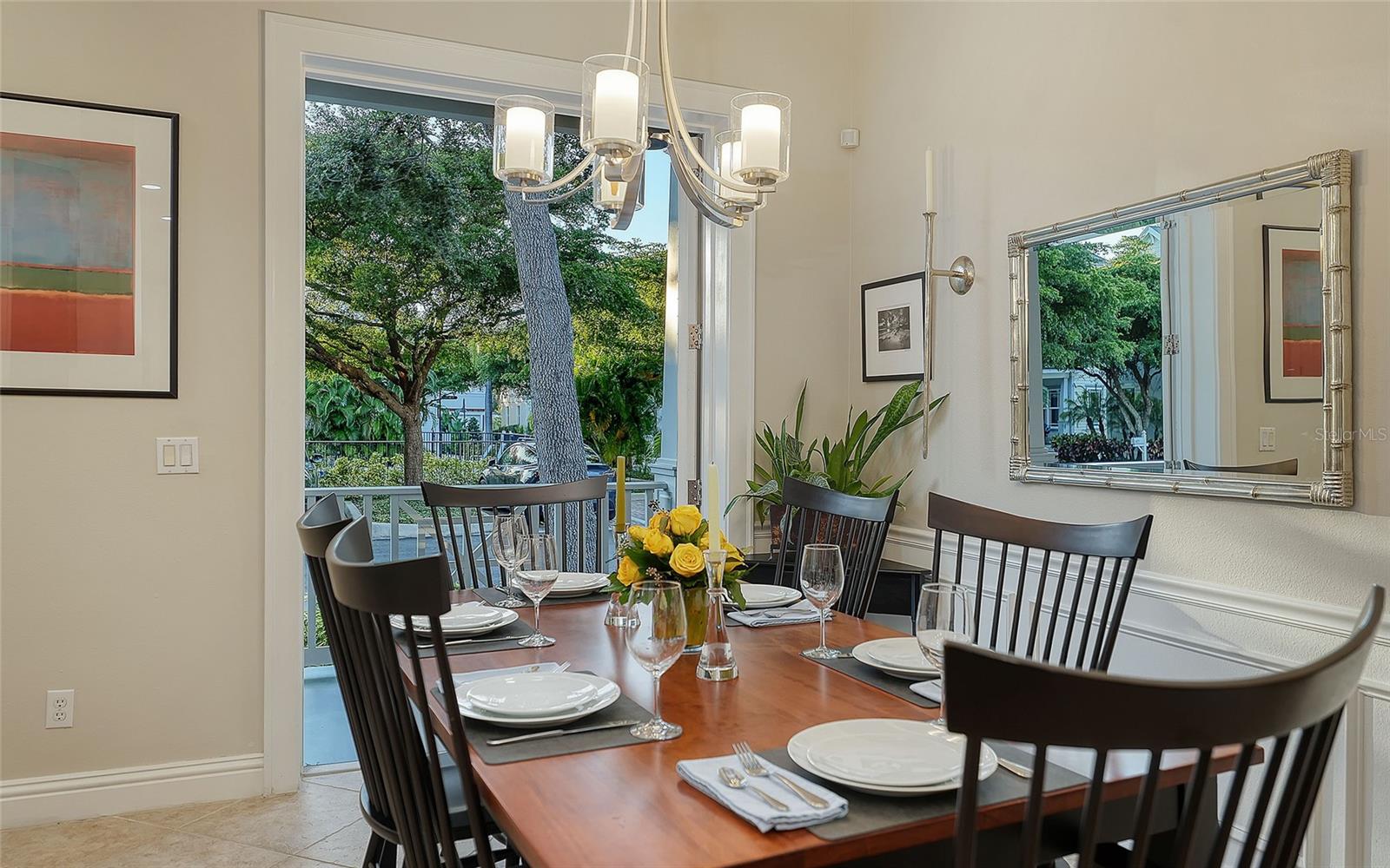 GRANADA PARK - Residential