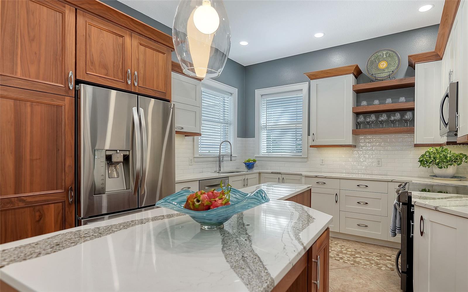 GRANADA PARK - Residential