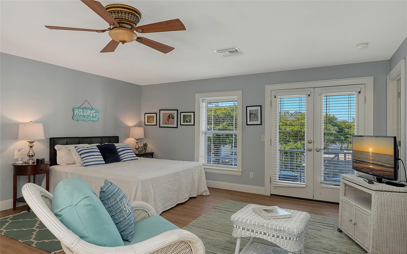 GRANADA PARK - Residential