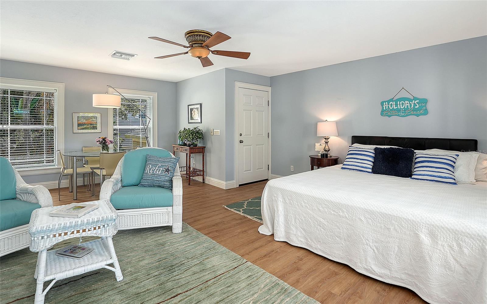 GRANADA PARK - Residential