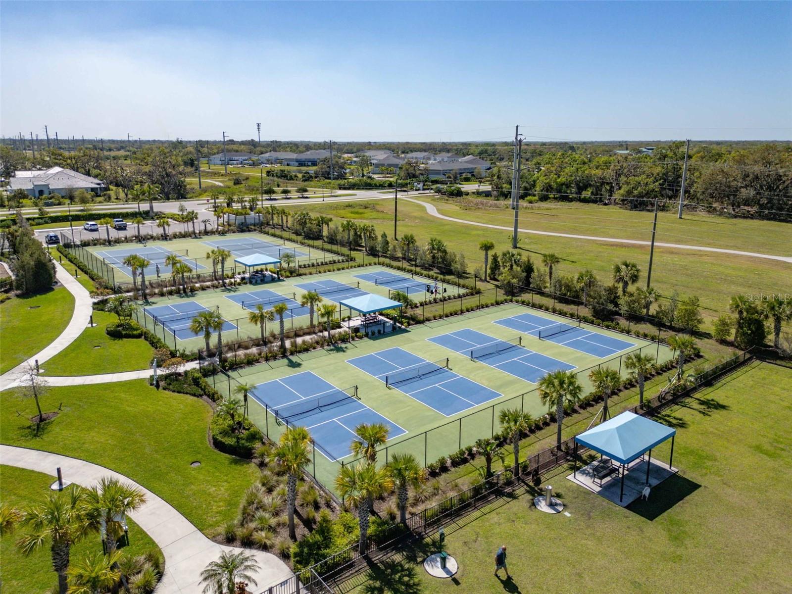 WINDWARD AT LAKEWOOD RANCH - Residential