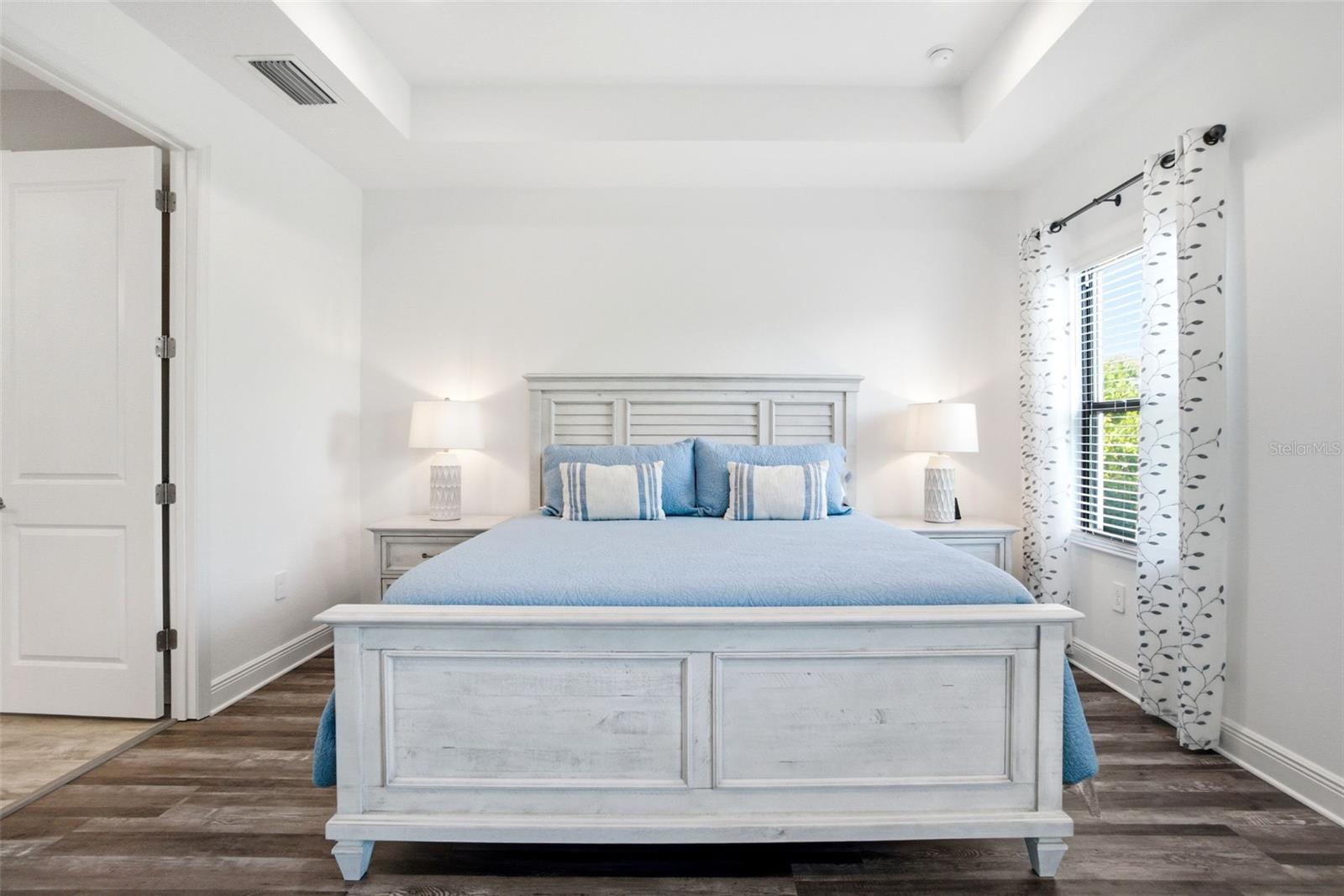 WINDWARD AT LAKEWOOD RANCH - Residential