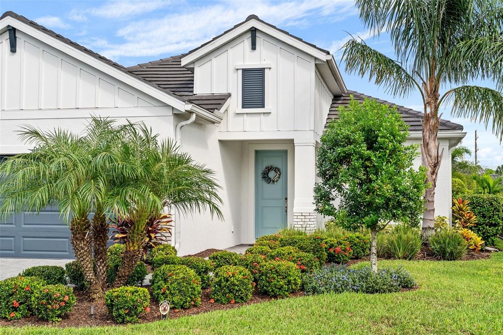 Sarasota Florida Homes for Sale 600k to 700k 22 Photo of 2720 Butterfly Jasmine Trail, Sarasota, FL 34240 (MLS # A4668621)