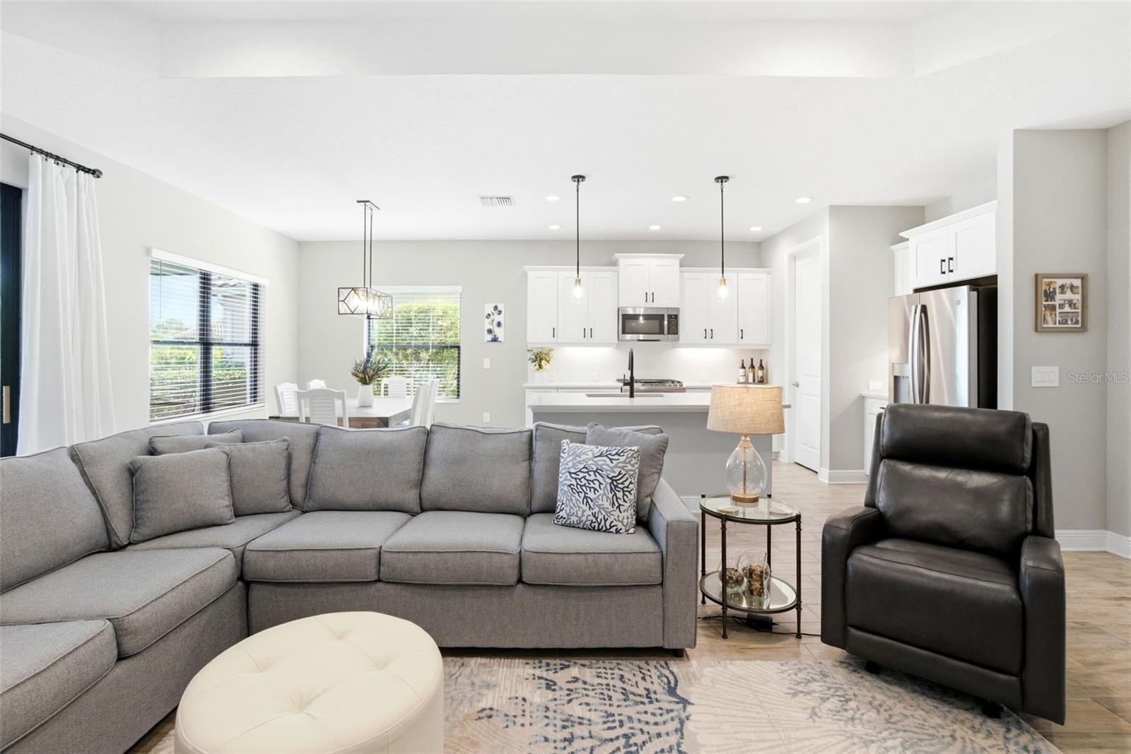 WINDWARD AT LAKEWOOD RANCH - Residential