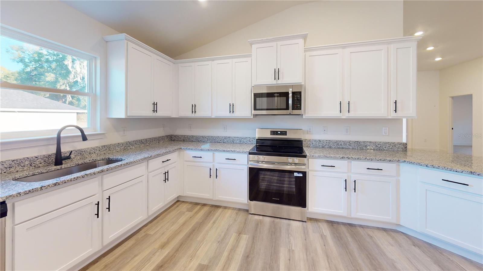 BRIARWOOD - Residential